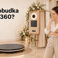 Fotobudka klasyczna czy platforma 360 – którą atrakcję wybrać na wesele? – ilustracja